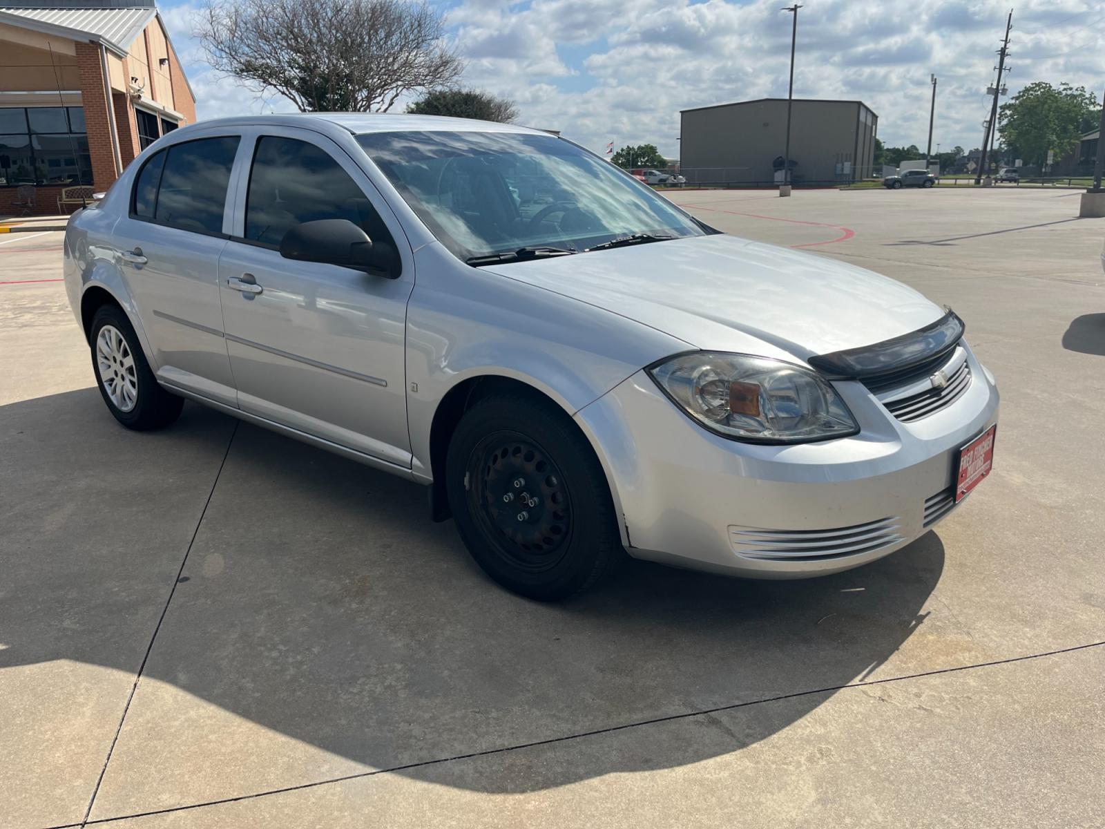 2009 SILVER /black Chevrolet Cobalt LS Sedan (1G1AS58H697) with an 2.2L L4 DOHC 16V engine, 4-Speed Automatic Overdrive transmission, located at 14700 Tomball Parkway 249, Houston, TX, 77086, (281) 444-2200, 29.928619, -95.504074 - Photo #0